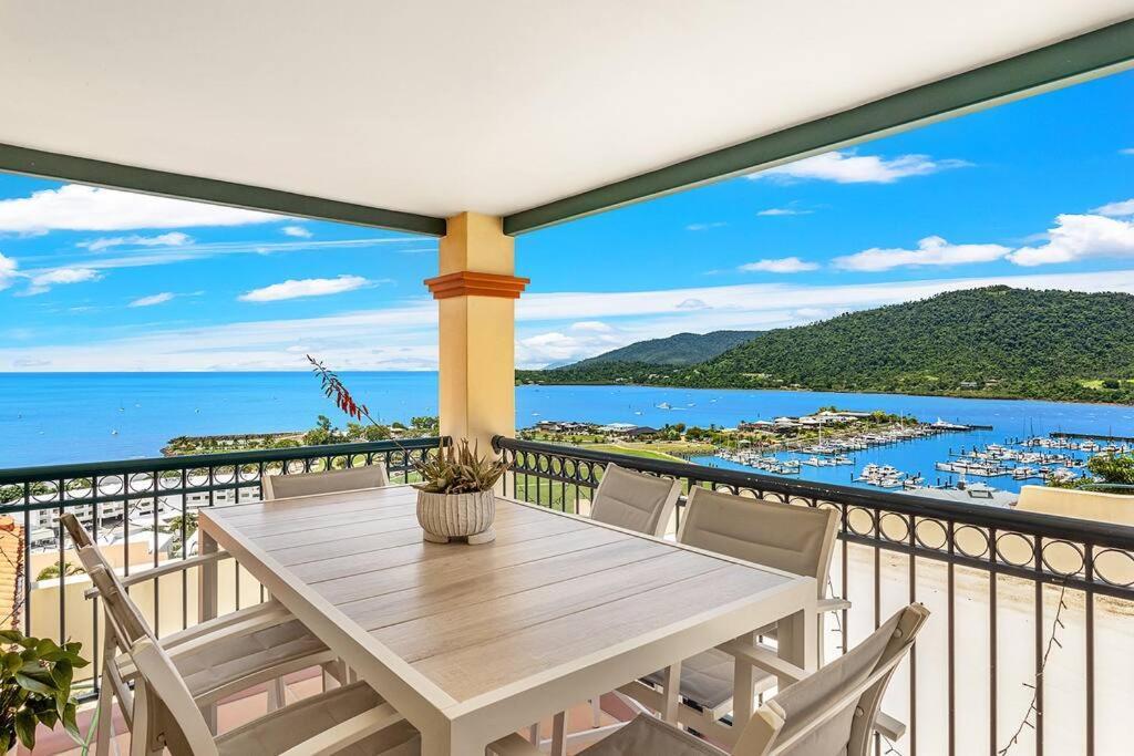 Apartamento Aqua Vista Airlie Beach Exterior foto